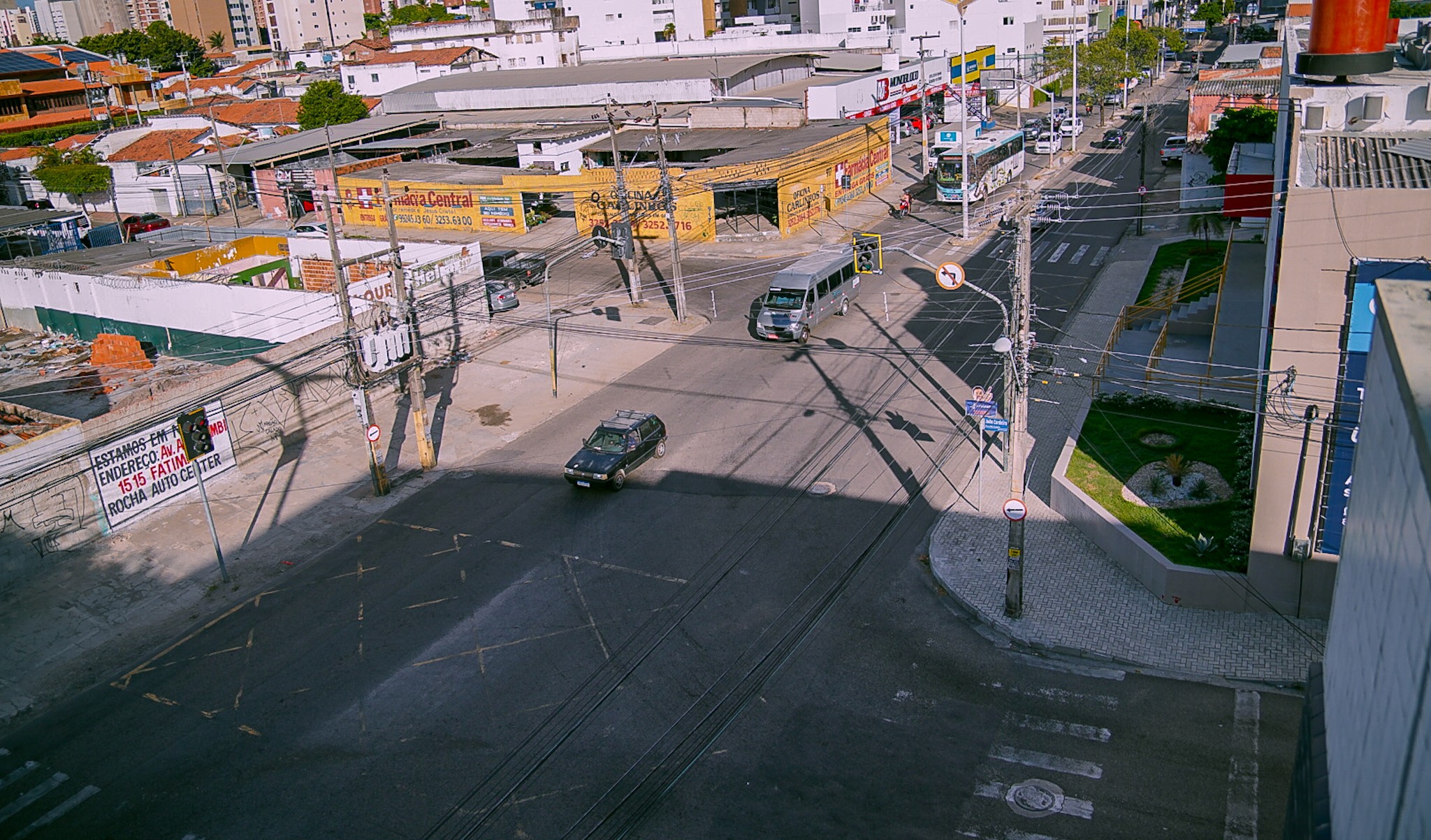 foto do cruzamento da avenida heráclito graça com rua gonçalves ledo